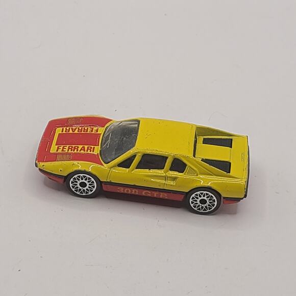 VINTAGE MATCHBOX TOYS 1981 NO.70 S=1/55 FERRARI 308 GTB RED YELLOW MADE IN MACAU - Picture 3 of 5